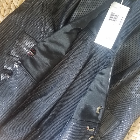 NWT Walter Baker Faux Leather Vest - Picture 5 of 8